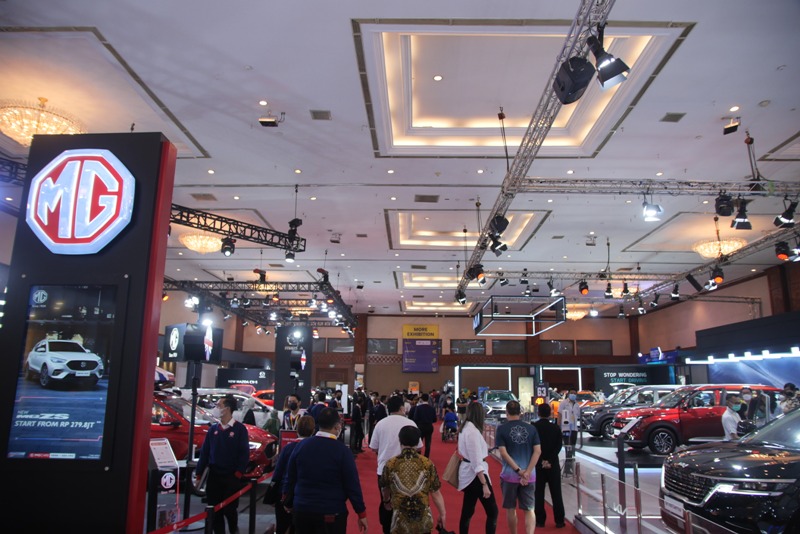 HABISKAN AKHIR PEKAN BERSAMA KELUARGA DENGAN MENGUNJUNGI JAKARTA AUTO WEEK 2022